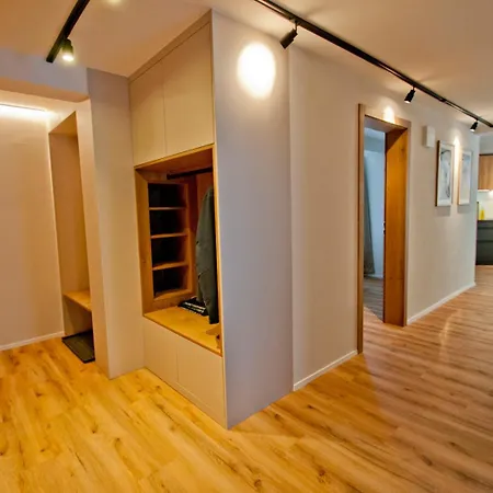 Aeschhorn Apartment